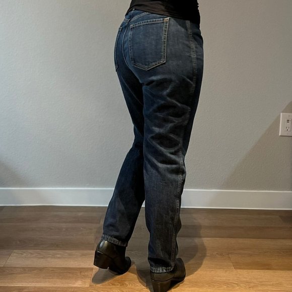 BANANA REPUBLIC CURVY STRAIGHT JEAN - Picture 3 of 6